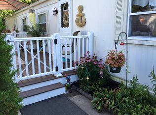 17 Holly Rd, West Creek, NJ 08092