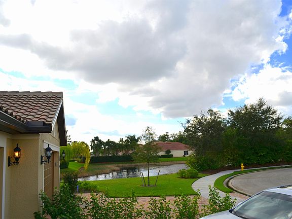 2nd image of 9079 Triangle Palm Ln