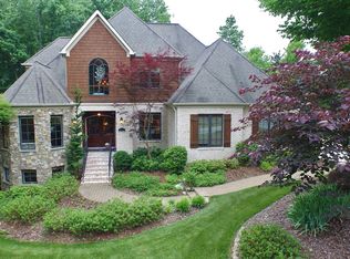 8307 Linville Oaks Dr, Oak Ridge, NC 27310