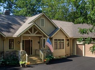 62 Two Ponds Rd, Sapphire, NC 28774