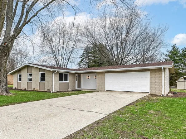 13700 W Mound Rd, Daleville, IN 47334