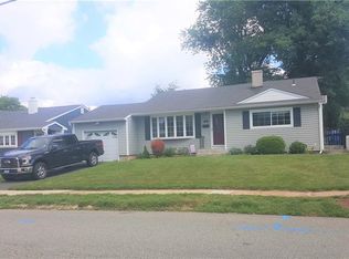 77 Claridge Pl, Colonia, NJ 07067