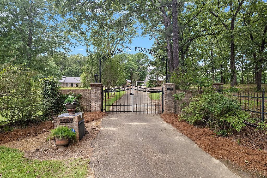 33169 Attala Rd - Property Image