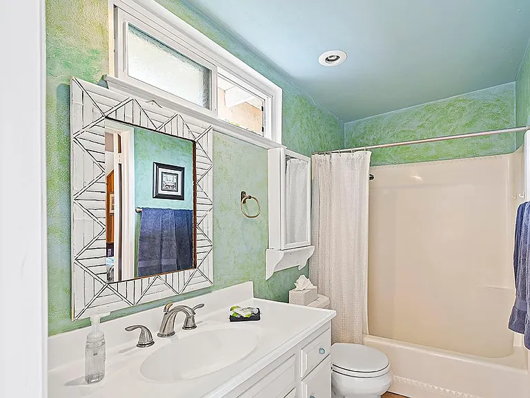1875 Parkcrest Dr — Photo 10