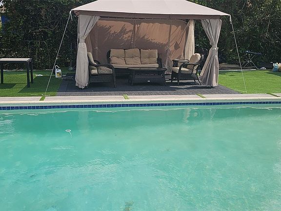 5th image of 1730 NW 191st Street