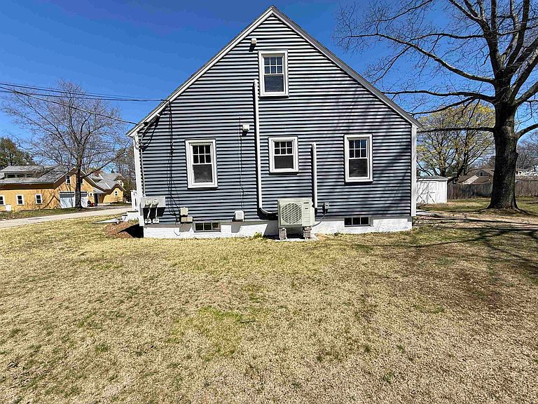 Listing photo 4