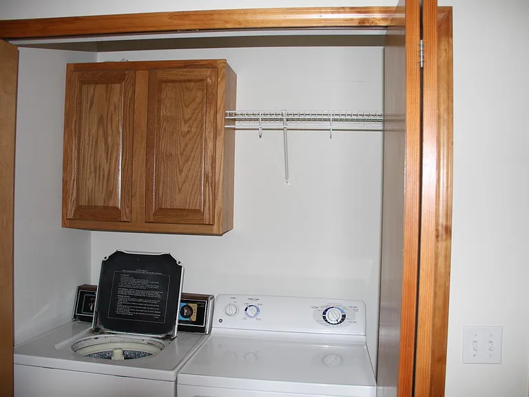 4805 Russell St — Photo 23