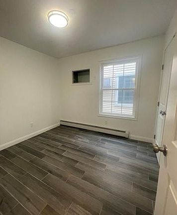 4th image of 9204 Rockaway Fwy Floor 1