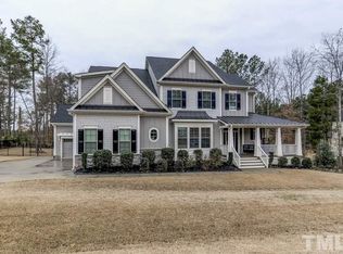 2424 Sterling Crest Dr, Wake Forest, NC 27587