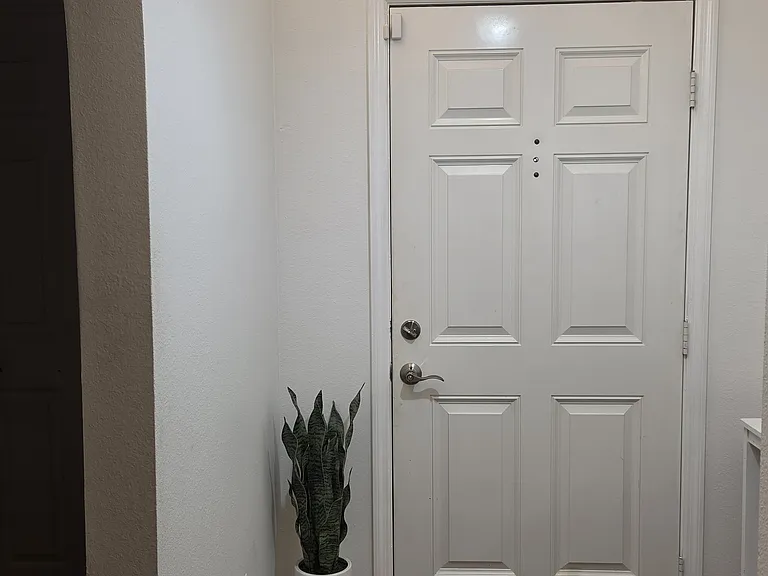 2215 Kingscrest Cir — Photo 11