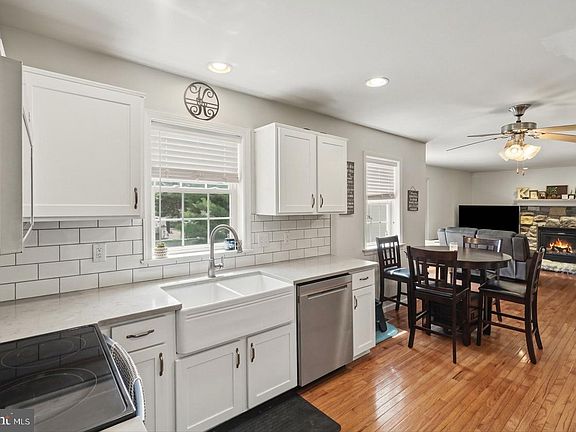 4th image of 2036 Mallard Ln
