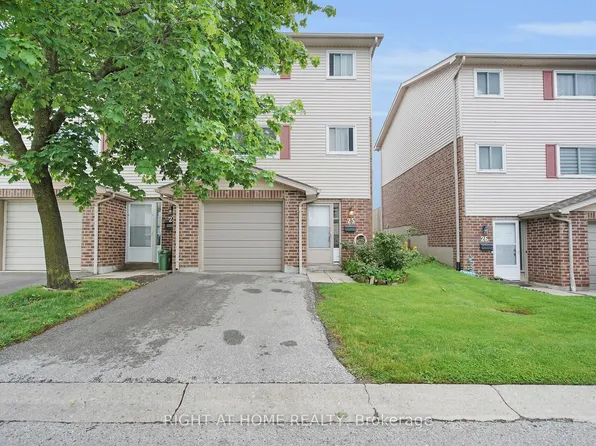 450 Pond Mills Rd #25, London, ON N5Z 4X2