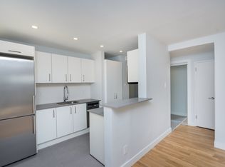 111 Lawton Boulevard, Toronto, ON M4V 1Z9