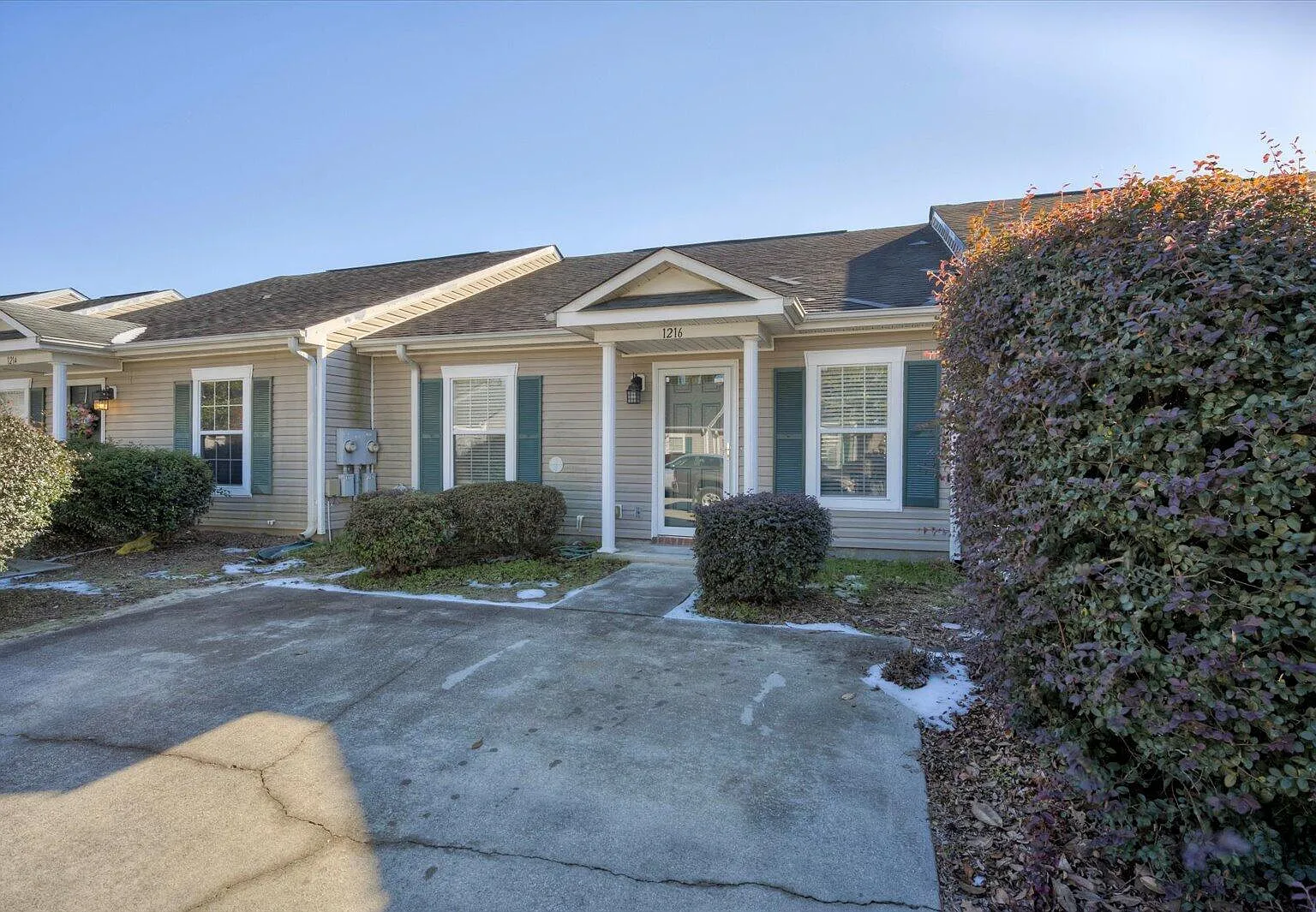 2 bed, 2.0 bath, 1100 sqft, $1,475 — Photo 1