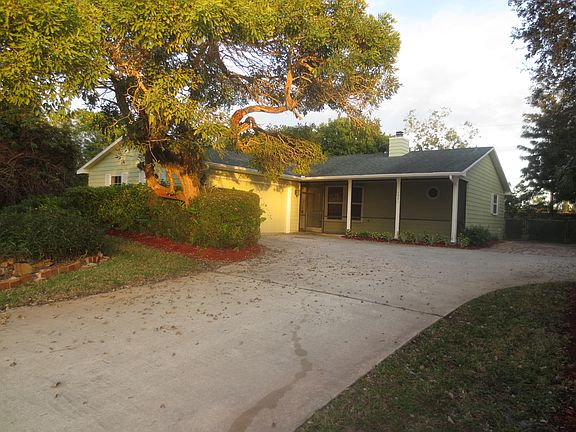 2nd image of 1971 SE Floresta Drive