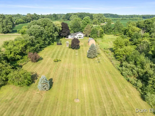 2604 Marquette Rd, Ionia, MI 48846