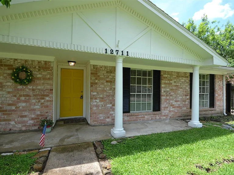 12711 Westleigh Dr — Photo 20