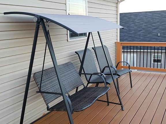Patio furniture. Swing and 4 chairs.