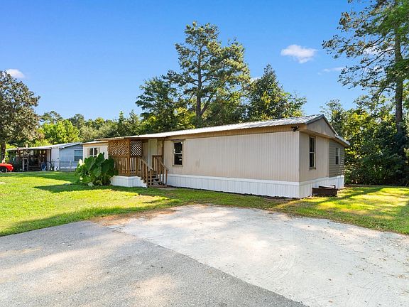 2nd image of 5502 Old Woods Rd.