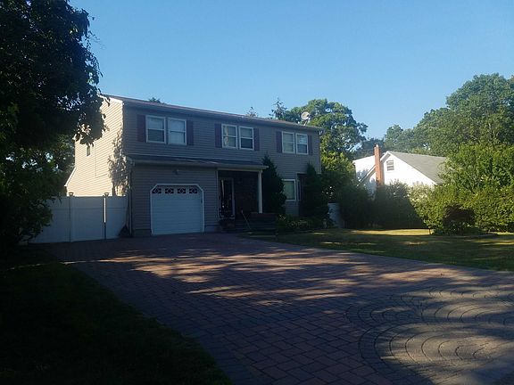 2nd image of 185 Robinwood Dr