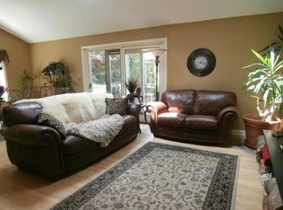 33024 118th St, Twin Lakes, WI 53181