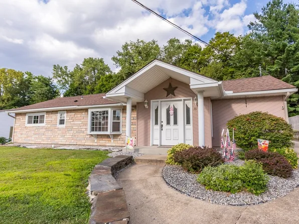 36 Edgemere Rd, Dalton, MA 01226