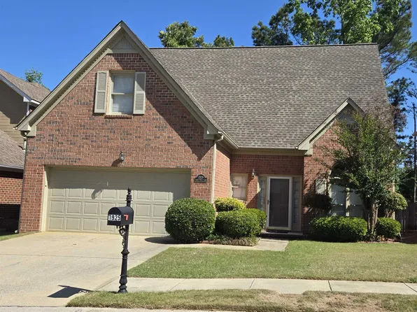 1925 Stone Brook Ln, Birmingham, AL 35242