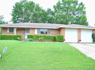 4913 Robinson St, Fort Worth, TX 76114