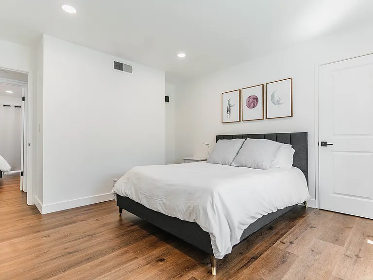 4938 Pasadena Ave — Photo 16