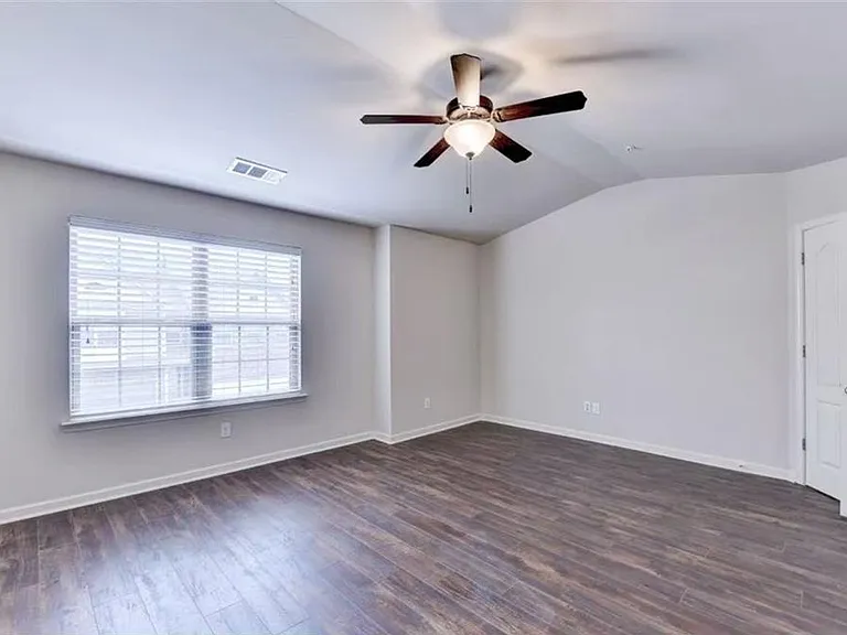 2273 Spicy Pine Dr — Photo 31