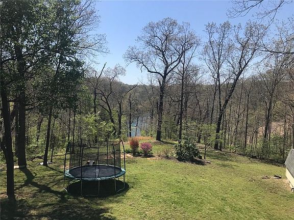 3rd image of Billingsley Ln