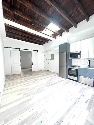 Rented by Nolita Group | media 2