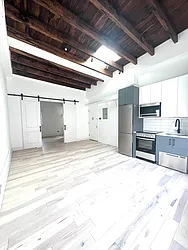 Rented by Nolita Group