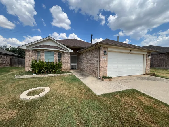 3511 Austin St, Gainesville, TX 76240