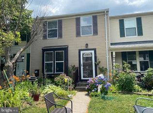 7 Hyacinth Rd, Baltimore, MD 21234