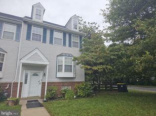 64 Three Rivers Dr, Newark, DE 19702