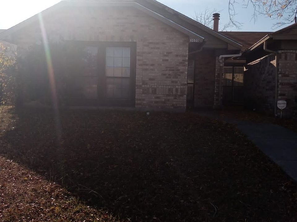1st image of 3050 Navarro Ln