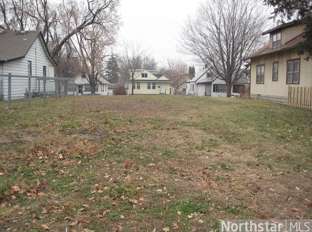 1st image of 2655 Russell Ave N