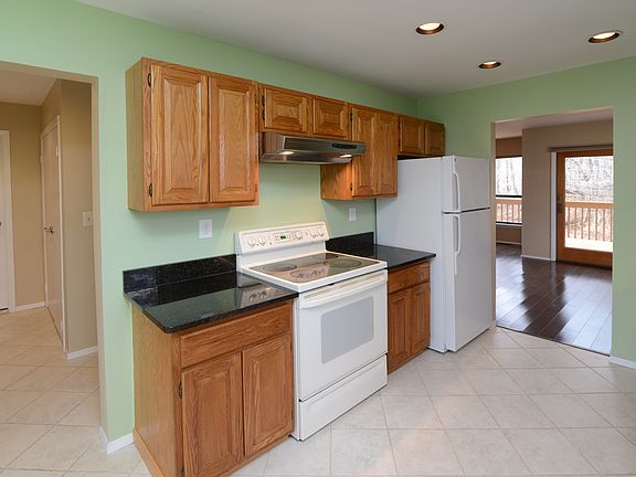 Updated kitchen with granite counter tops