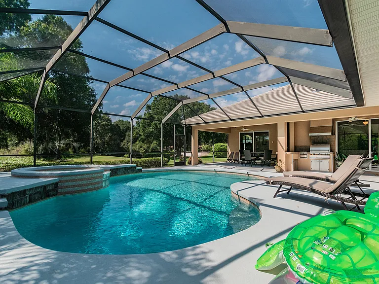 1107 Oxbridge Dr — Photo 65