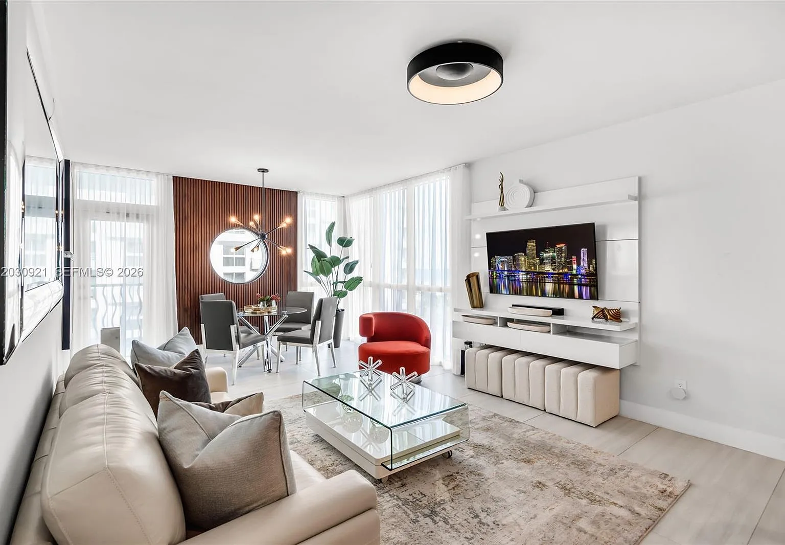 1500 Ocean Drive Condo — Photo 1