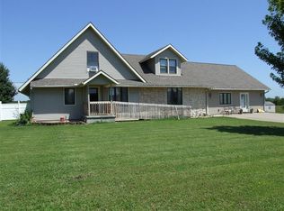 4930 NW Button Rd, Topeka, KS 66618