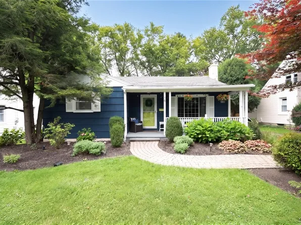 18 Orchard Rd, Skaneateles, NY 13152