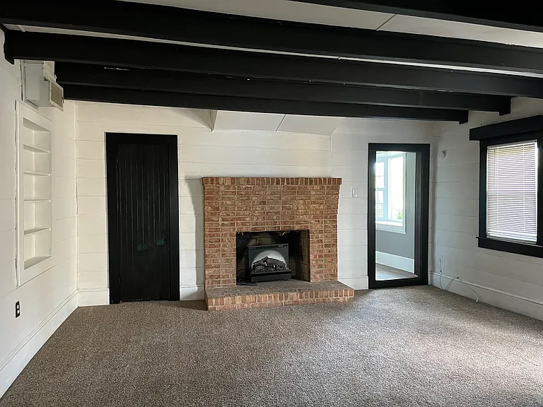 5221 Williard Rd — Photo 3