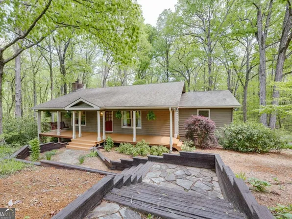 424 Yancey Rd, Arnoldsville, GA 30619