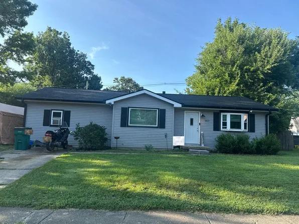 1427 Rovene Dr, Lebanon, IN 46052