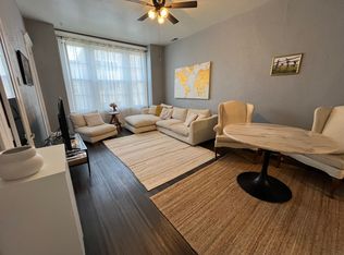 3128 N Clybourn Ave APT 2F, Chicago, IL 60618