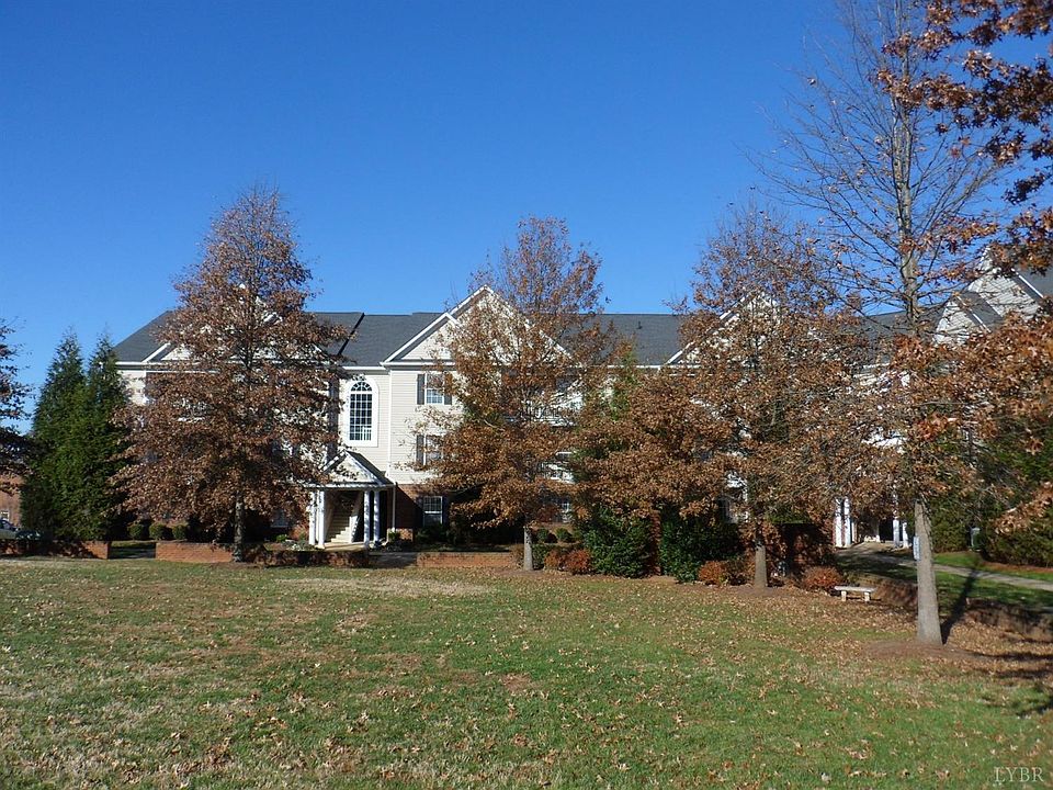 1st image of 623 Wyndhurst Dr Unit 203