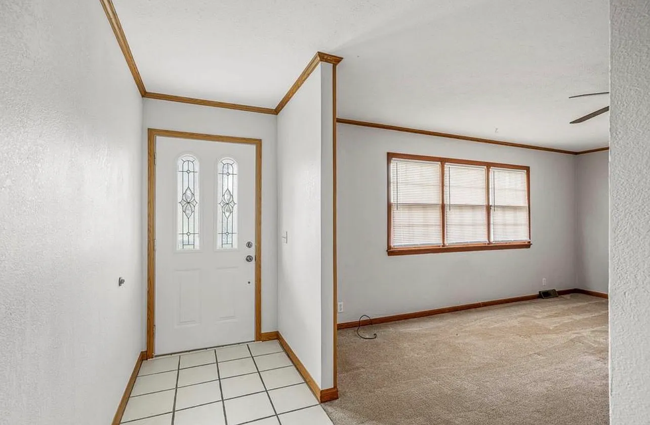 3 bed, 1508 sqft, $1,650 — Photo 3