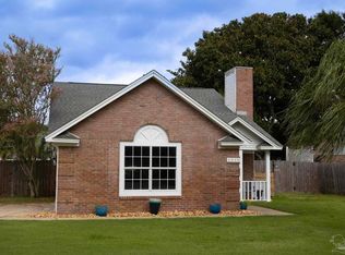 1515 Mariners Cir, Gulf Breeze, FL 32563